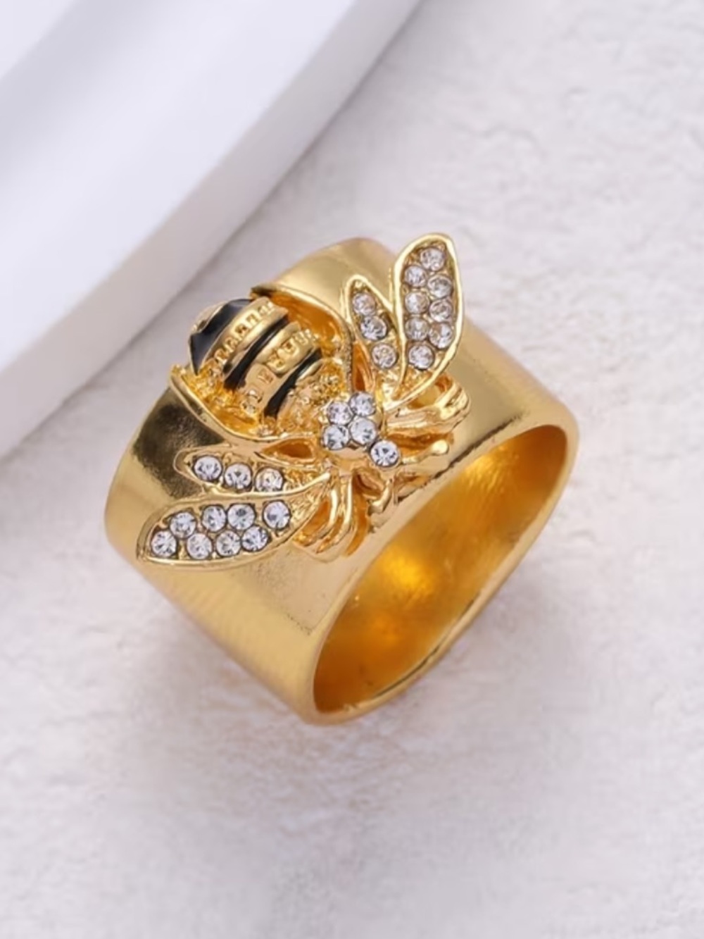 Bee Statement Ring Size 8